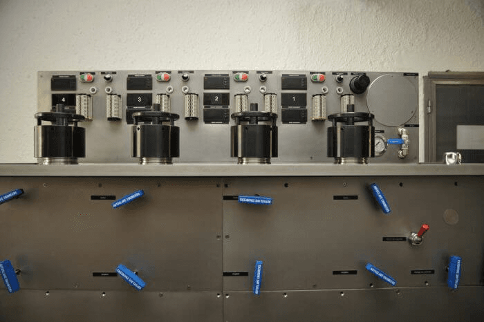 High Temperature Hydrostatic Test Bench